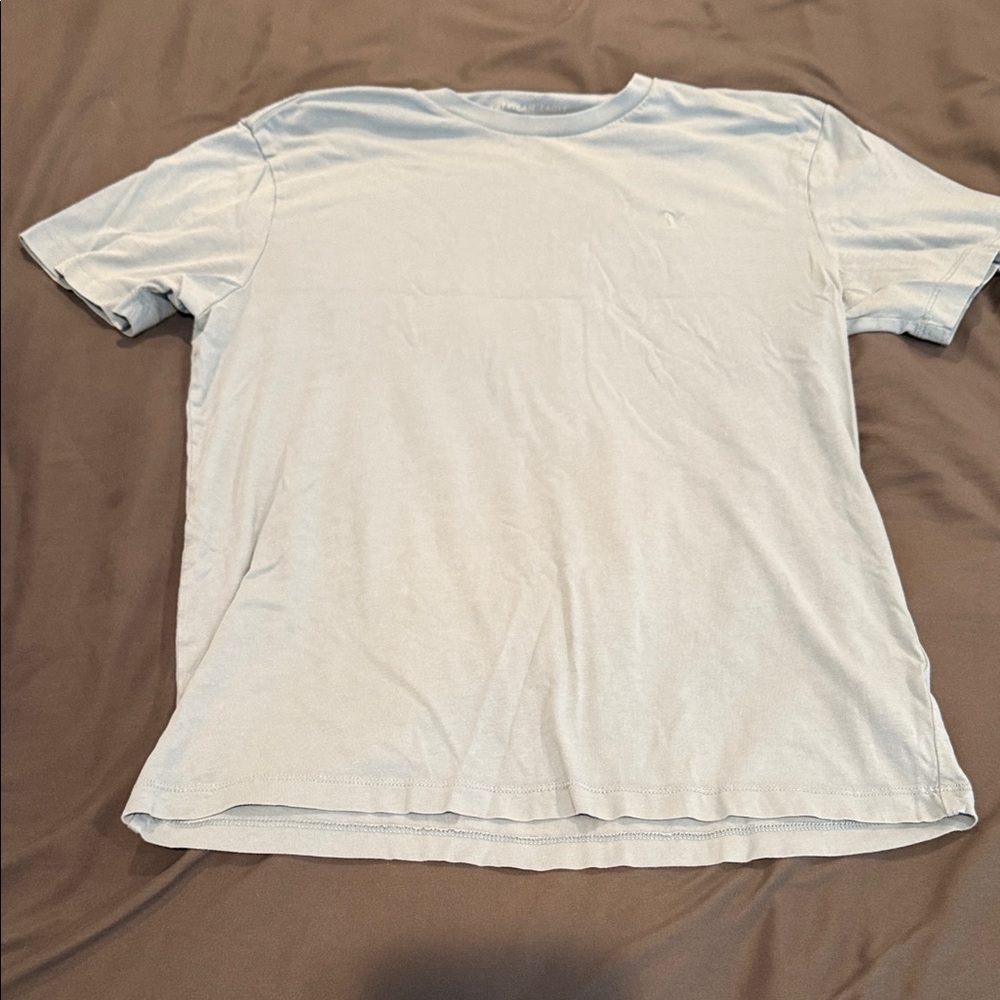 American Eagle Outfitters Light Gray Short Sleeve Tee